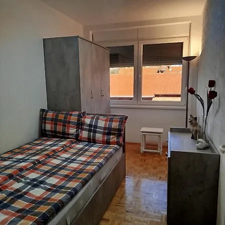 Ruza - Grand 2 Apartment