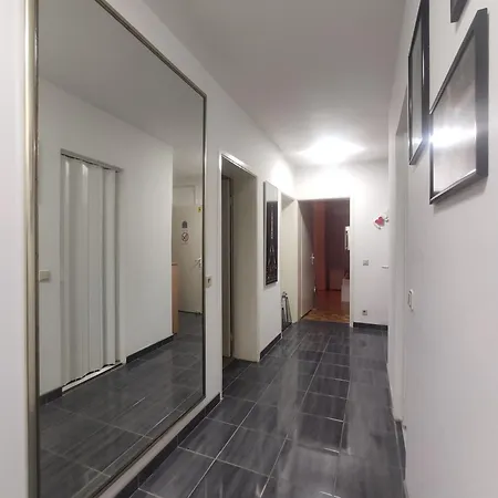 Ruza - Grand 2 Apartment